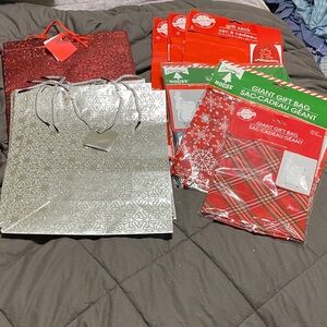 Red and Silver Gift Bags Set